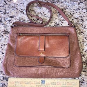 Vintage Fossil purse. In very nice condition. See pics for dimensions